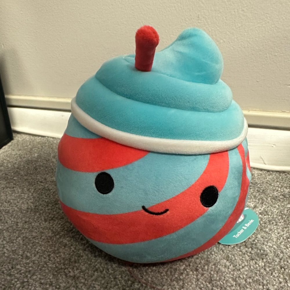 Squishmallow Flip-a-mallow- Tucker and Bevin